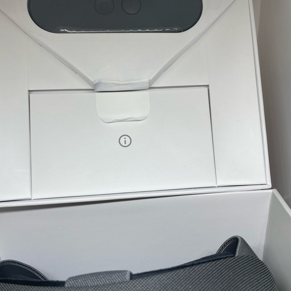 Google Daydream View . - Picture 3 of 13